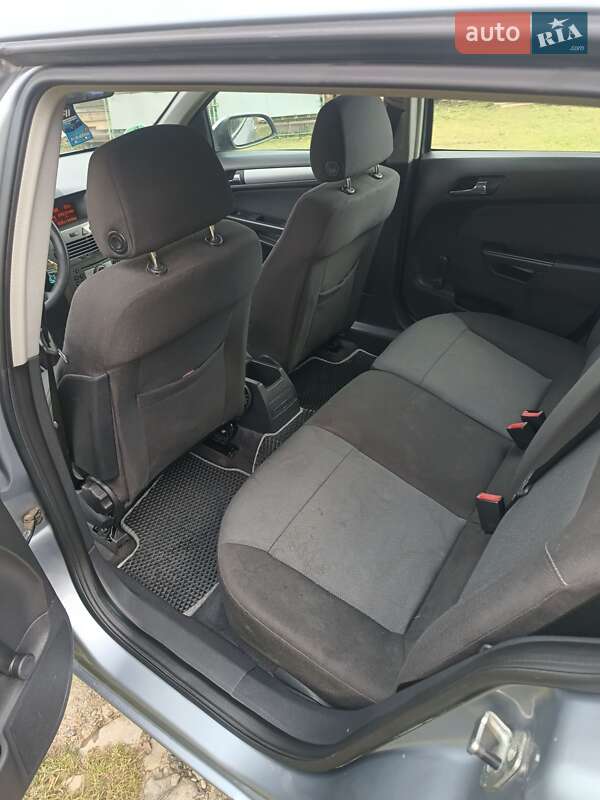 Універсал Opel Astra 2005 в Верховині фото 14 Універсал Opel Astra 2005 в Верховині