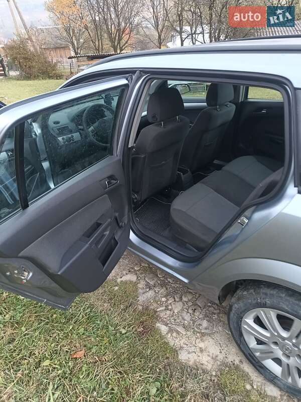 Універсал Opel Astra 2005 в Верховині фото 25 Універсал Opel Astra 2005 в Верховині