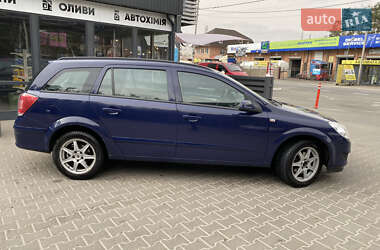 Універсал Opel Astra 2009 в Бучі