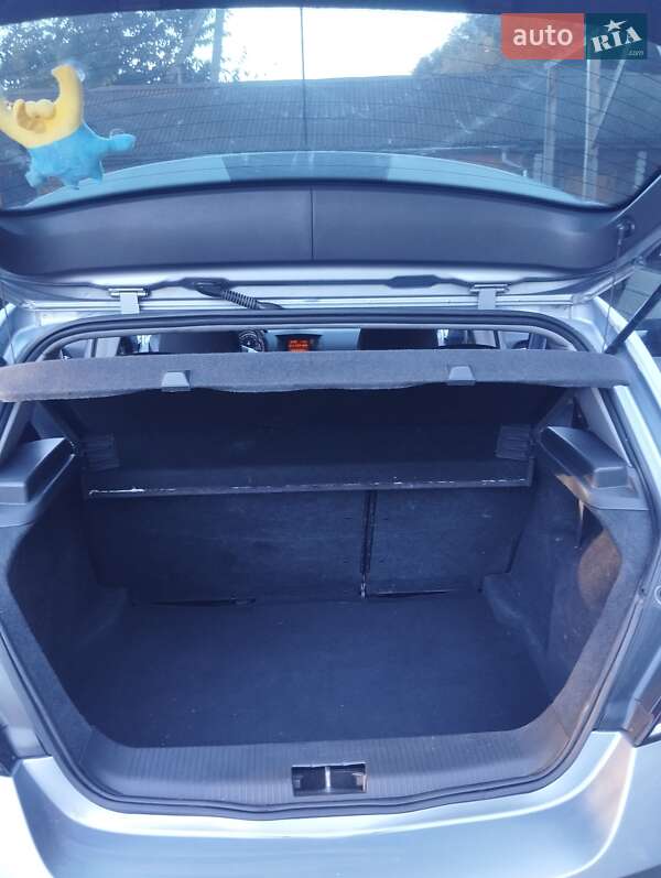 Хетчбек Opel Astra 2004 в Житомирі