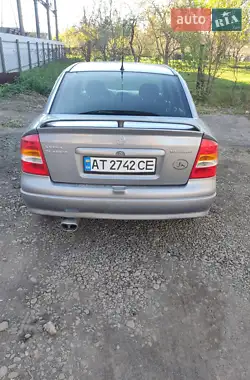 Opel Astra 2007