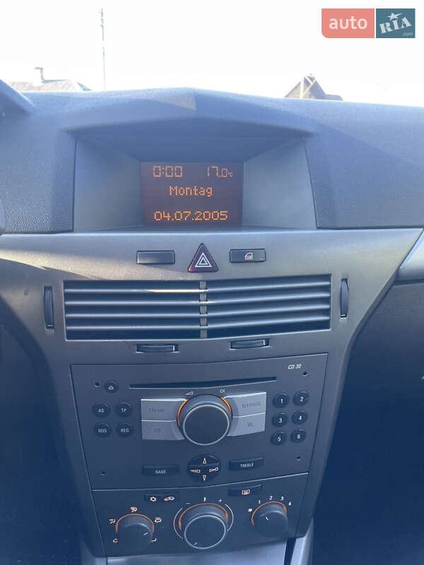 Універсал Opel Astra 2005 в Калуші