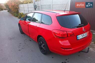 Універсал Opel Astra 2011 в 