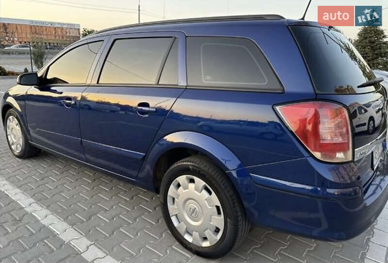 Универсал Opel Astra 2005 в Виннице