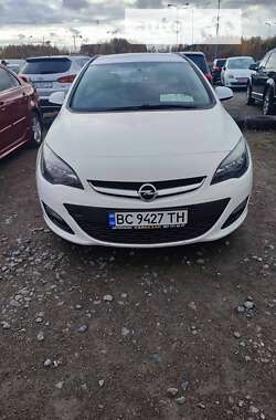 Универсал Opel Astra 2014 в Львове