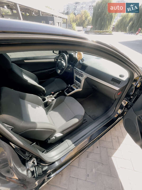 Хэтчбек Opel Astra 2009 в Ровно