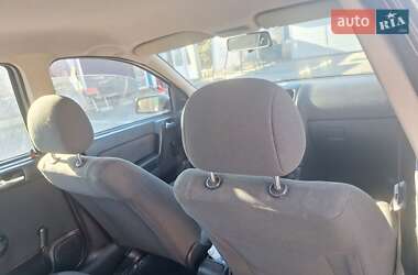 Седан Opel Astra 2005 в Чернівцях