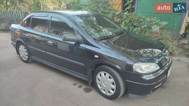 Седан Opel Astra 2008 в Коростене фото 2 Седан Opel Astra 2008 в Коростене