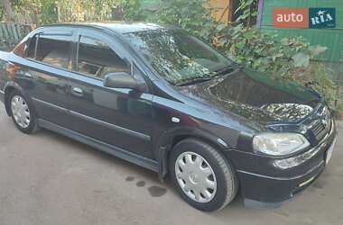 Седан Opel Astra 2008 в 