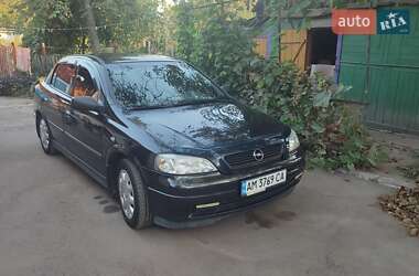 Седан Opel Astra 2008 в 