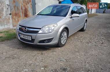 Універсал Opel Astra 2008 в Івано-Франківську