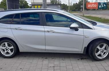 Универсал Opel Astra 2016 в Бродах