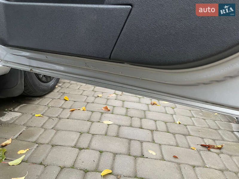 Универсал Opel Astra 2004 в Мерефа