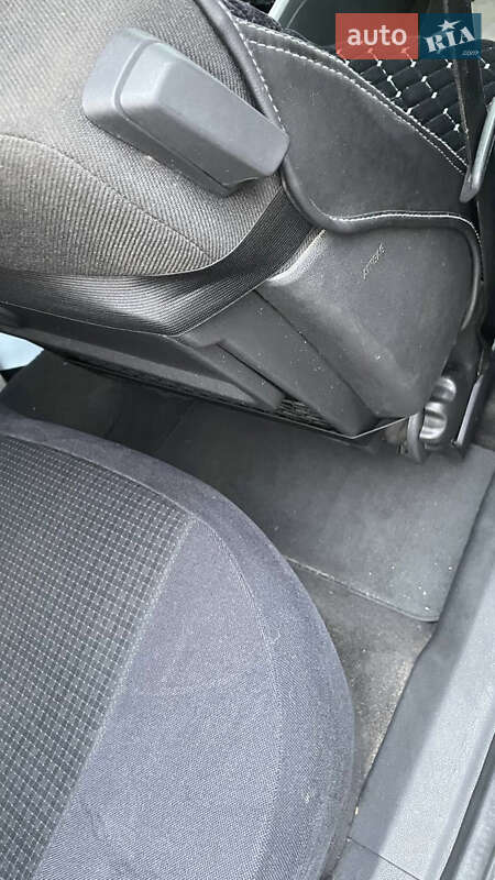 Универсал Opel Astra 2004 в Мерефа