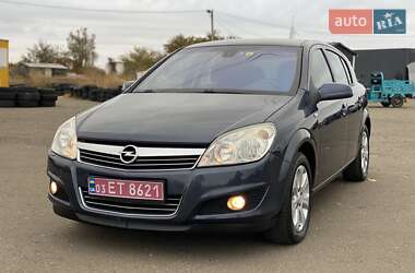 Хэтчбек Opel Astra 2009 в Одессе