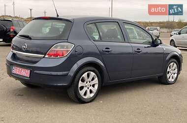 Хэтчбек Opel Astra 2009 в Одессе