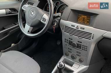 Хэтчбек Opel Astra 2009 в Одессе