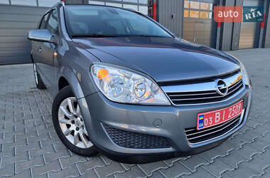 Універсал Opel Astra 2008 в Черкасах