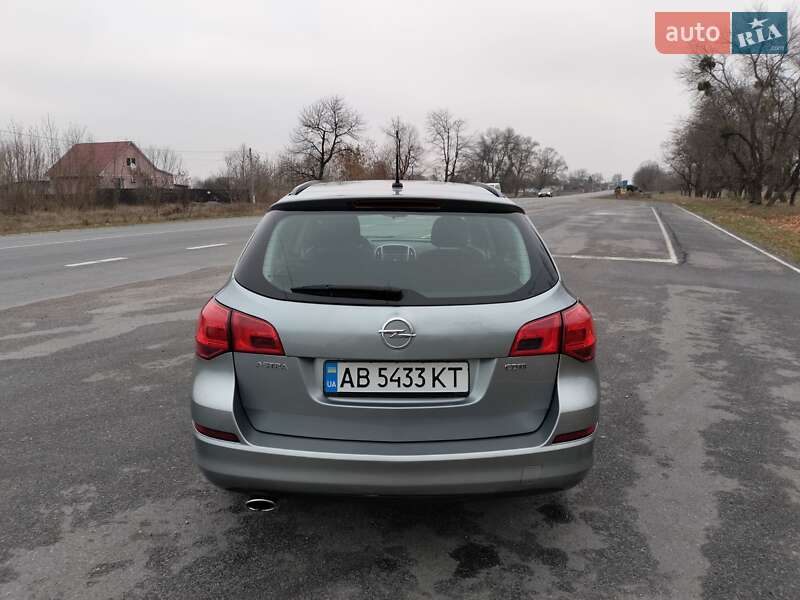 Универсал Opel Astra 2011 в Гнивани фото 5 Универсал Opel Astra 2011 в Гнивани