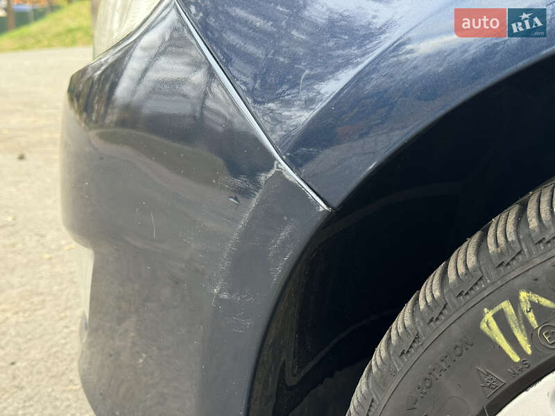Універсал Opel Astra 2011 в Києві