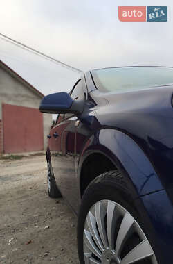 Универсал Opel Astra 2009 в 