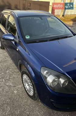 Універсал Opel Astra 2005 в Умані