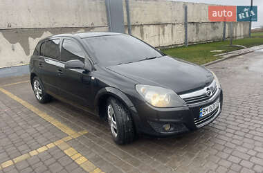 Хэтчбек Opel Astra 2007 в Теофиполе