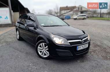 Універсал Opel Astra 2006 в Ізяславі