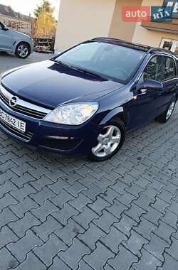 Універсал Opel Astra 2008 в Дрогобичі