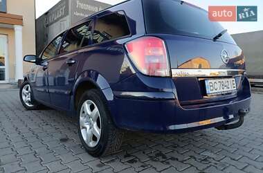 Універсал Opel Astra 2008 в Дрогобичі