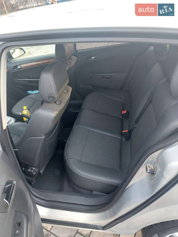 Хэтчбек Opel Astra 2006 в Полтаве