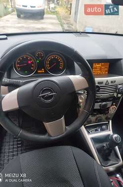 Універсал Opel Astra 2008 в 