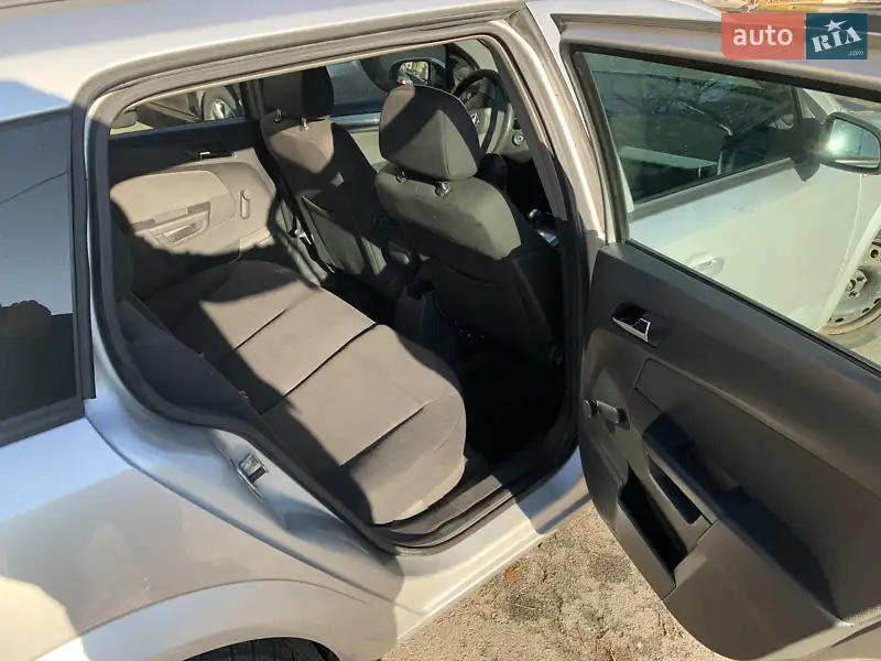 Opel Astra 2004