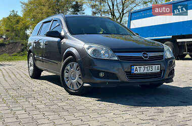 Универсал Opel Astra 2009 в Заболотове