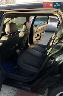 Универсал Opel Astra 2006 в 