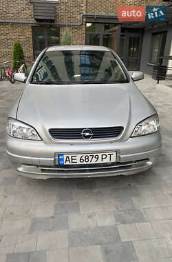 Хэтчбек Opel Astra 2000 в Днепре