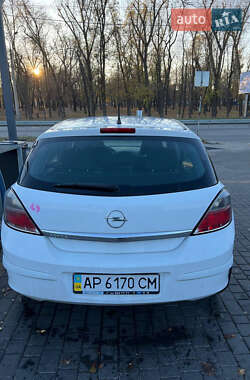 Хетчбек Opel Astra 2012 в Дніпрі