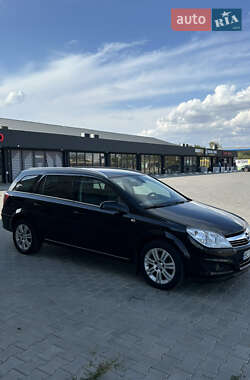 Универсал Opel Astra 2007 в Вознесенске