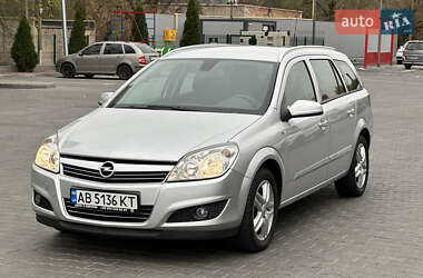 Универсал Opel Astra 2007 в Виннице