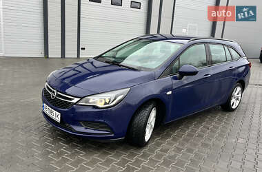 Универсал Opel Astra 2017 в 