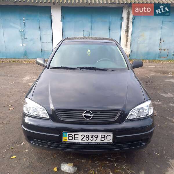 Седан Opel Astra 2007 в Николаеве