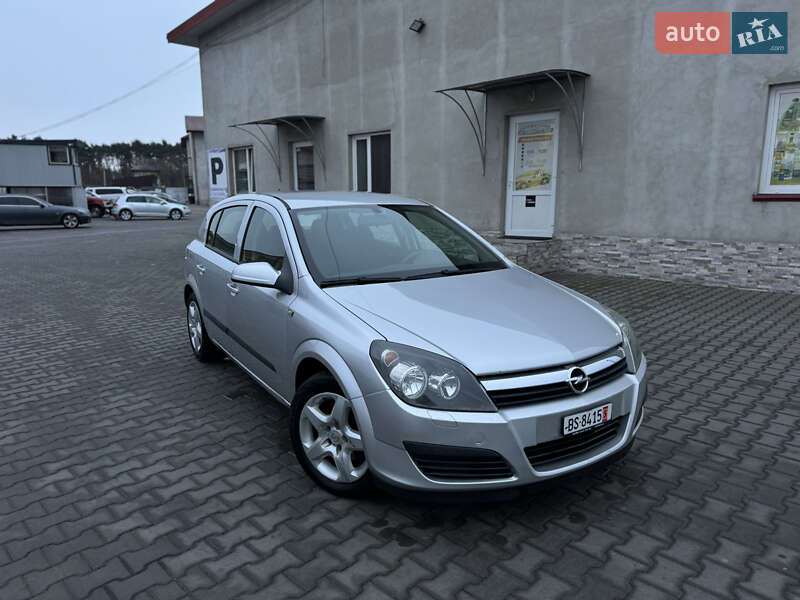 Хэтчбек Opel Astra 2007 в Луцке