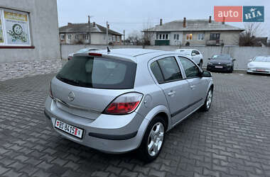 Хэтчбек Opel Astra 2007 в Луцке