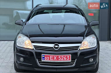 Універсал Opel Astra 2007 в Луцьку