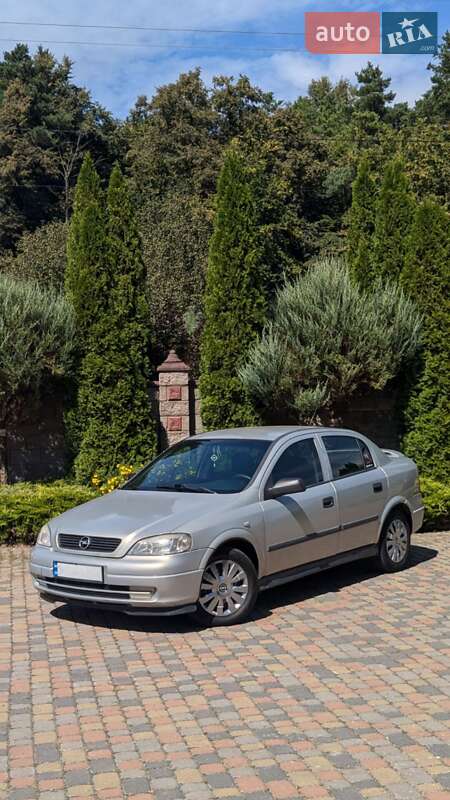 Opel Astra 2006