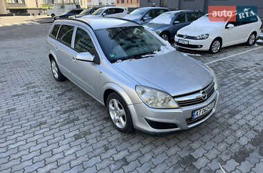 Універсал Opel Astra 2007 в Івано-Франківську