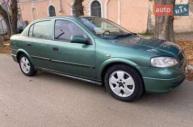 Седан Opel Astra 2002 в Полтаві