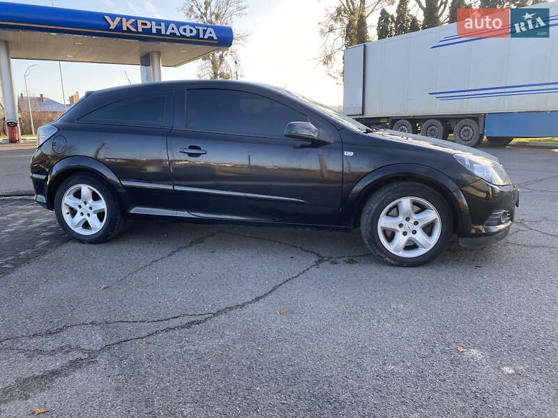 Хэтчбек Opel Astra 2008 в Львове