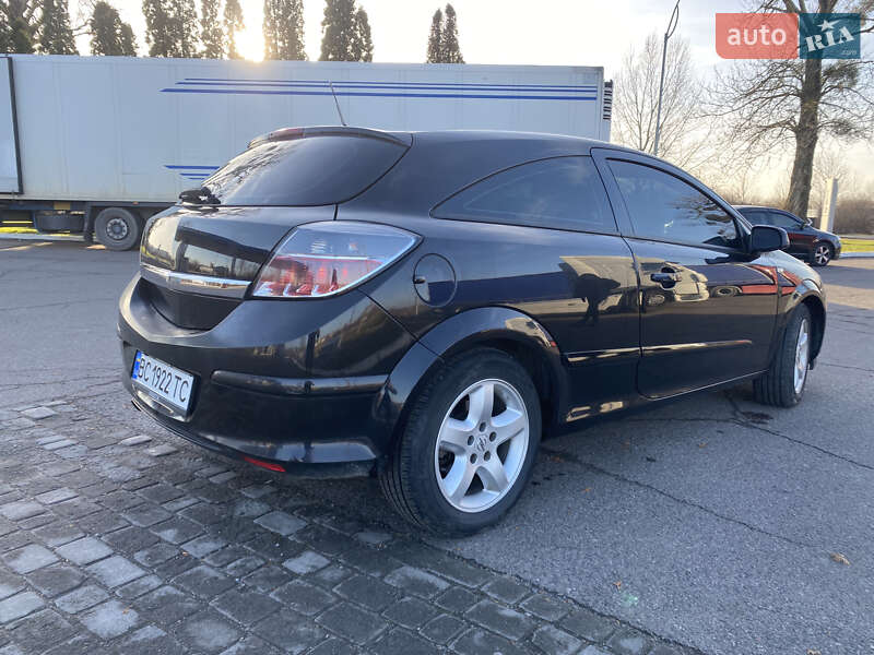 Хэтчбек Opel Astra 2008 в Львове