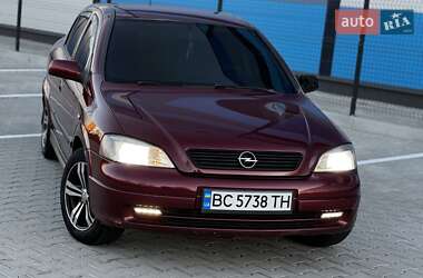 Седан Opel Astra 2007 в Львове